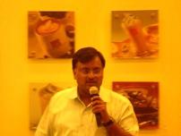 Arun Agrawal speaking at Kolkata Bloggers' meet Arun Agrawal speaking at Kolkata Bloggers' meet